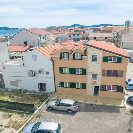 16249b Apartament Vodice